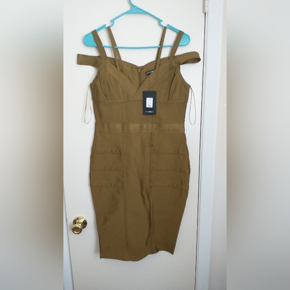 BRAND NEW never worn still w/ tags Olive Green bodycon dress - Picture 2 of 7